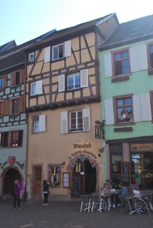 Gite "Au Coeur De Riquewihr - Vue Sur Le Vignoble" A Riquewihr Lägenhet Exteriör bild